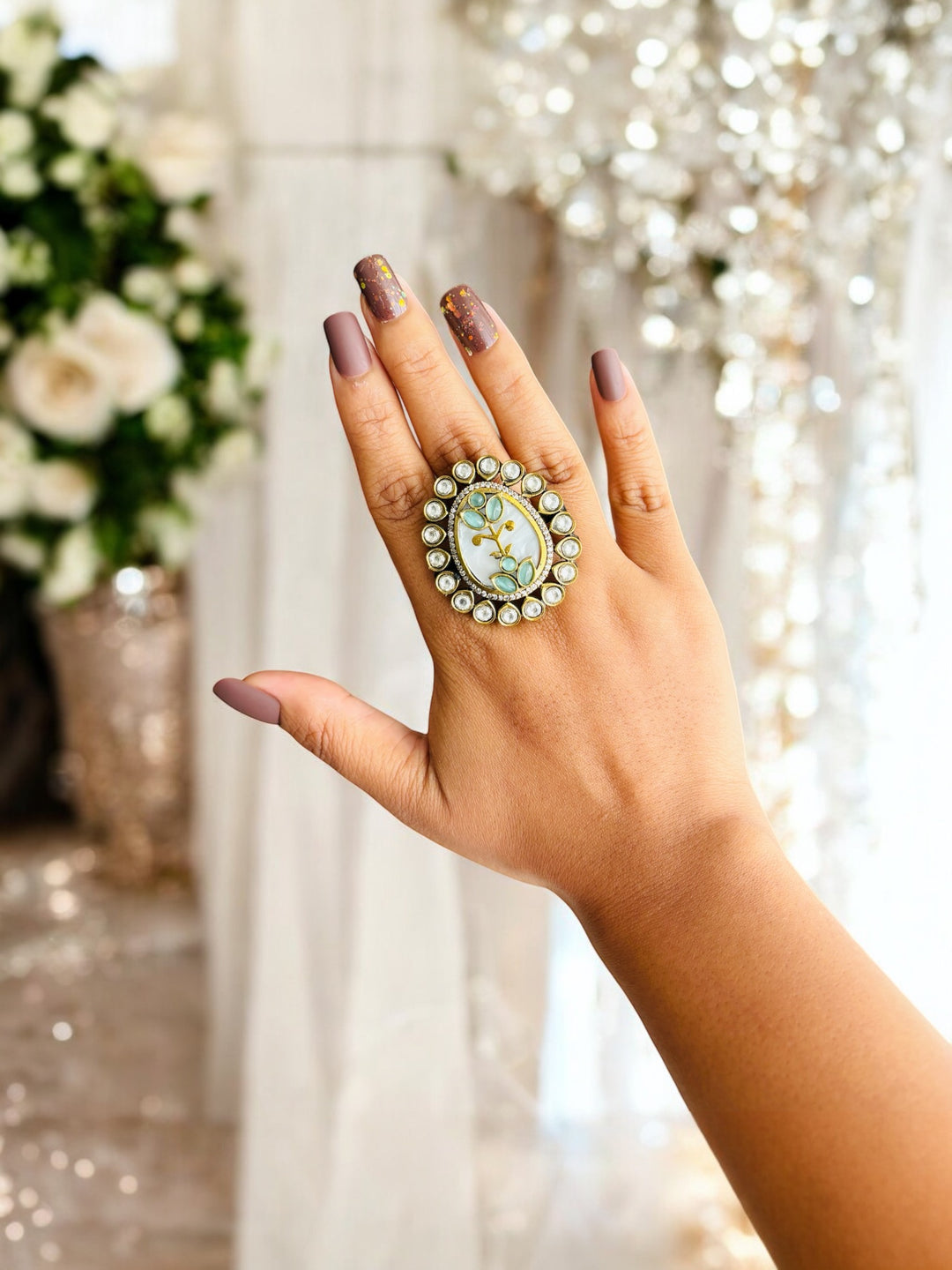 Jharokha Ring White Stone