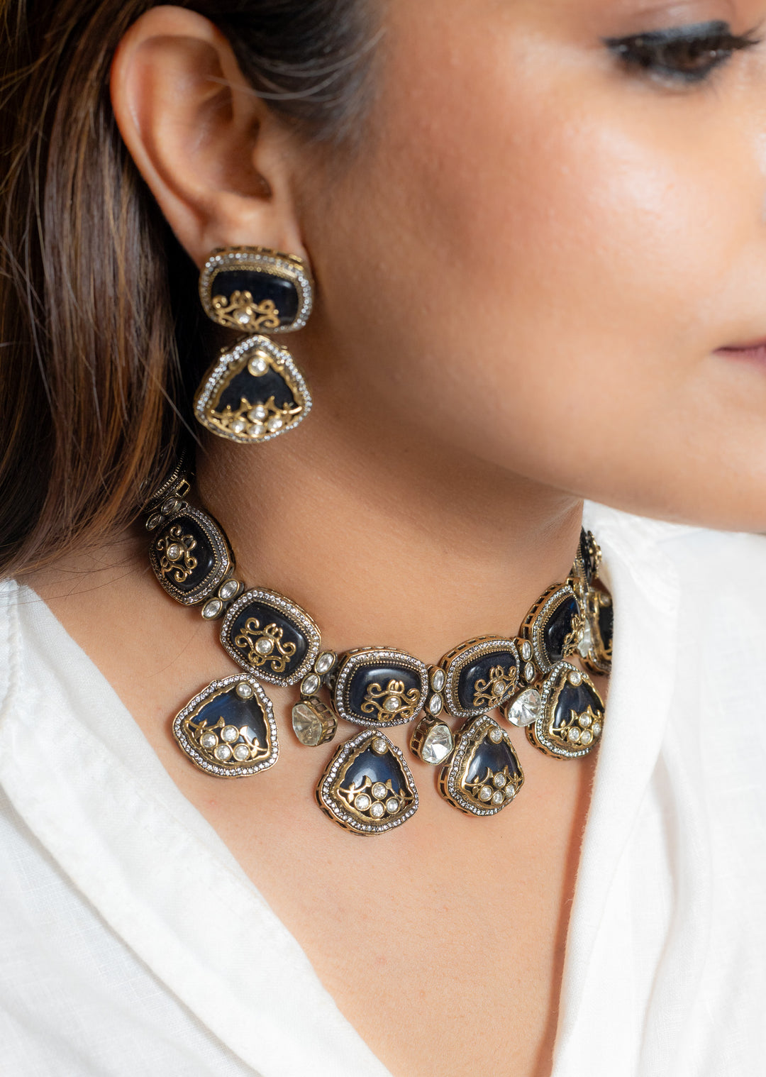Amber Necklace Blue