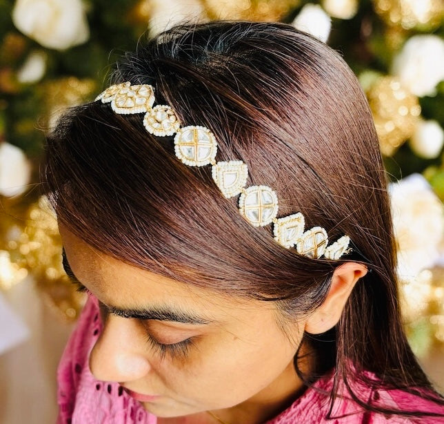 Timeless Beauty Kundan Matha patti