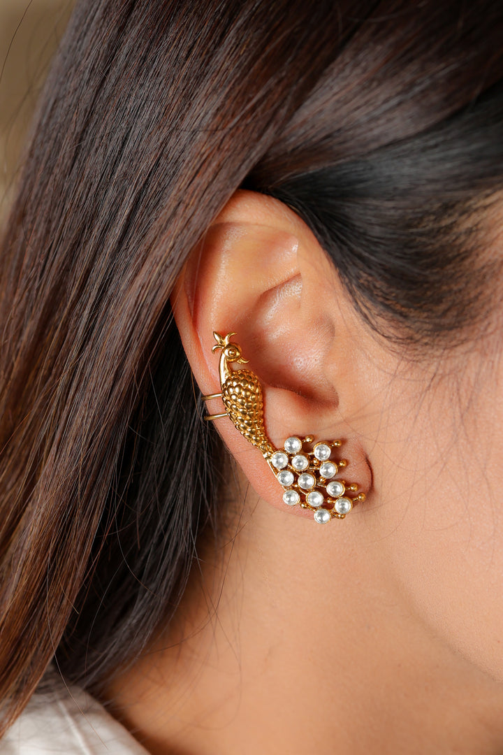 Mayil Cuff
