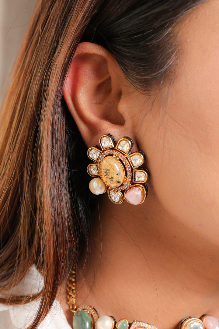 Tavisha Necklace Set