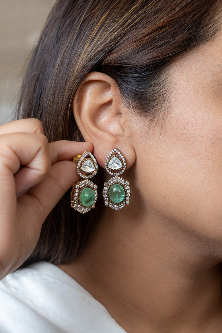 Nayeli Green Earrings