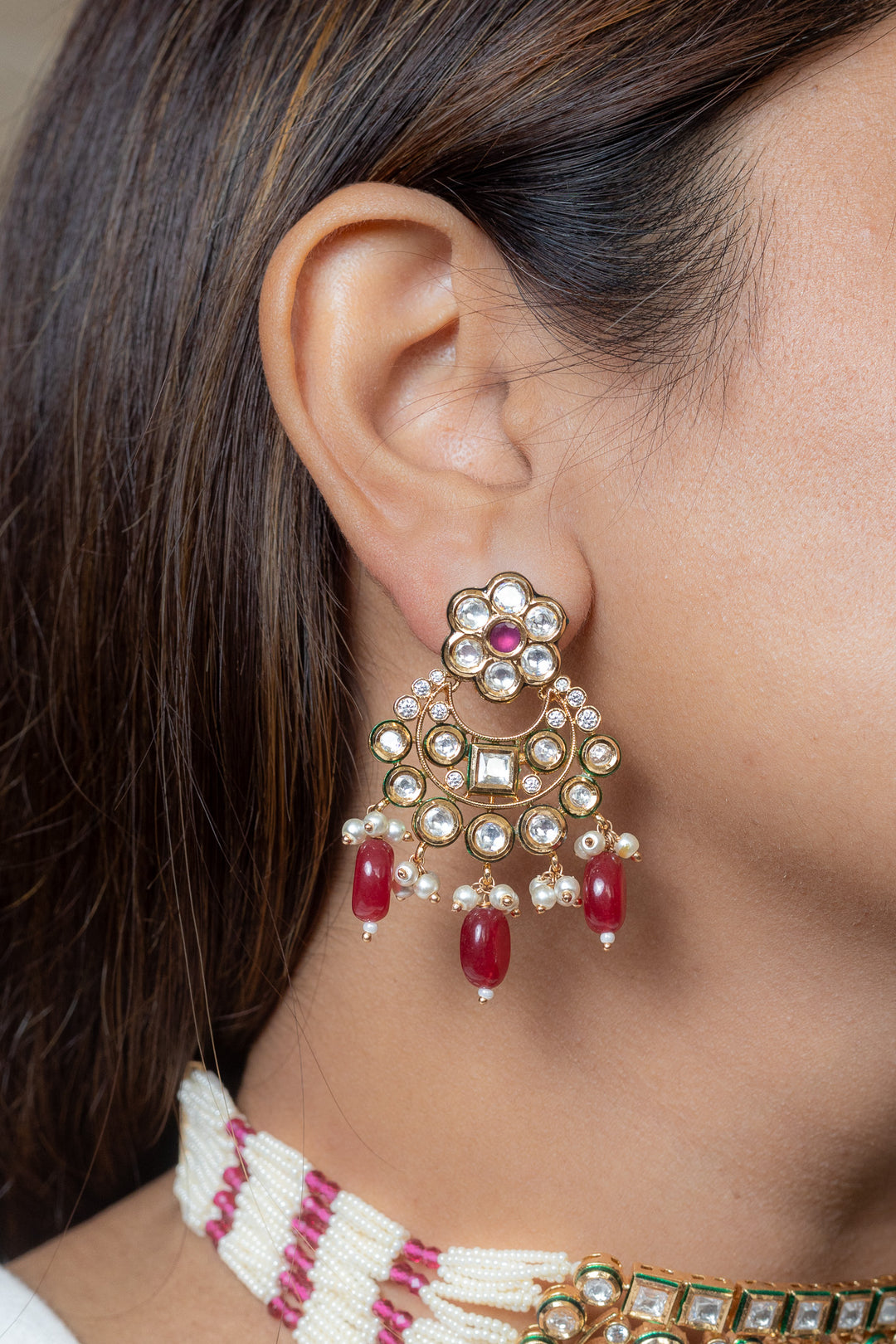 Exquisite Kundan Choker with Pearl Beads and Semi-Precious Stones - Timeless Elegance
