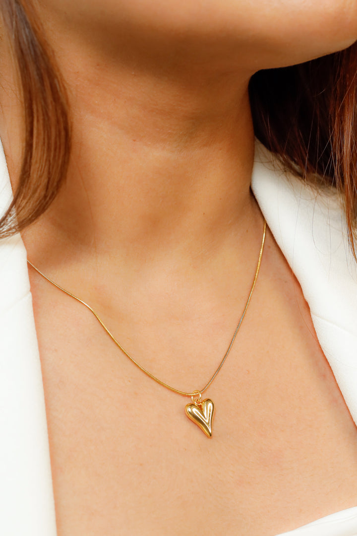 Elara Necklace