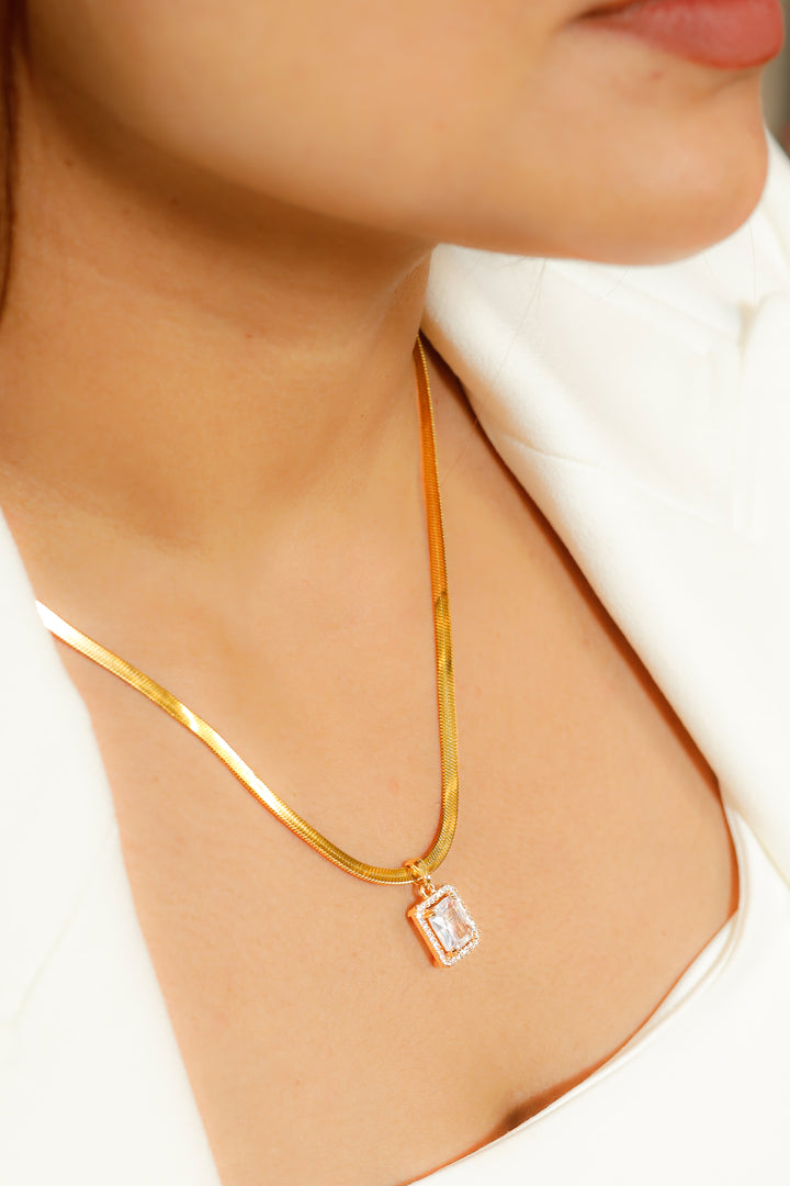 Daydream Necklace,