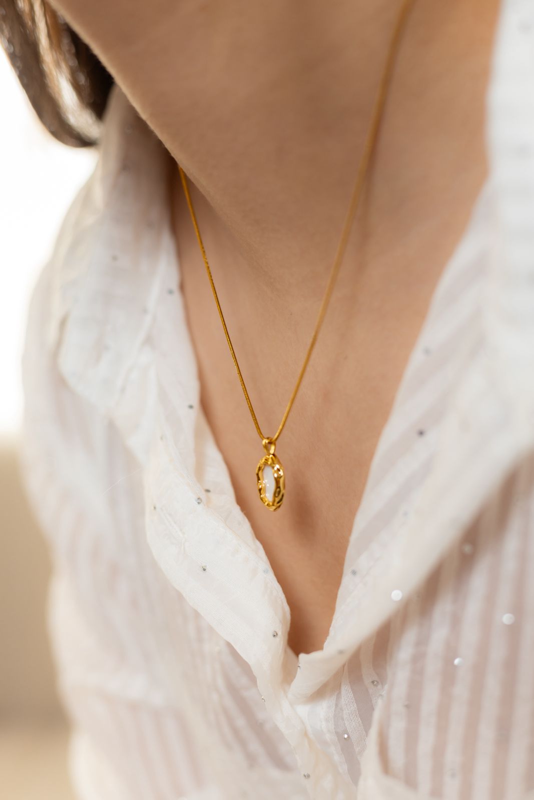 Ethereal Glow Necklace