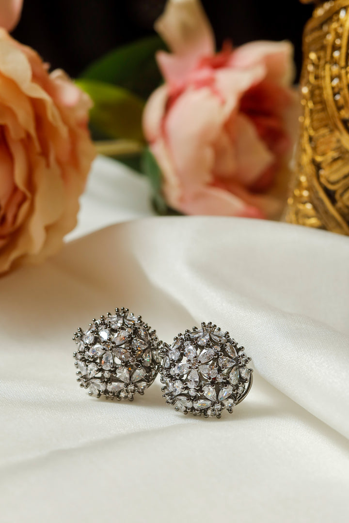 Starburst Studs-white