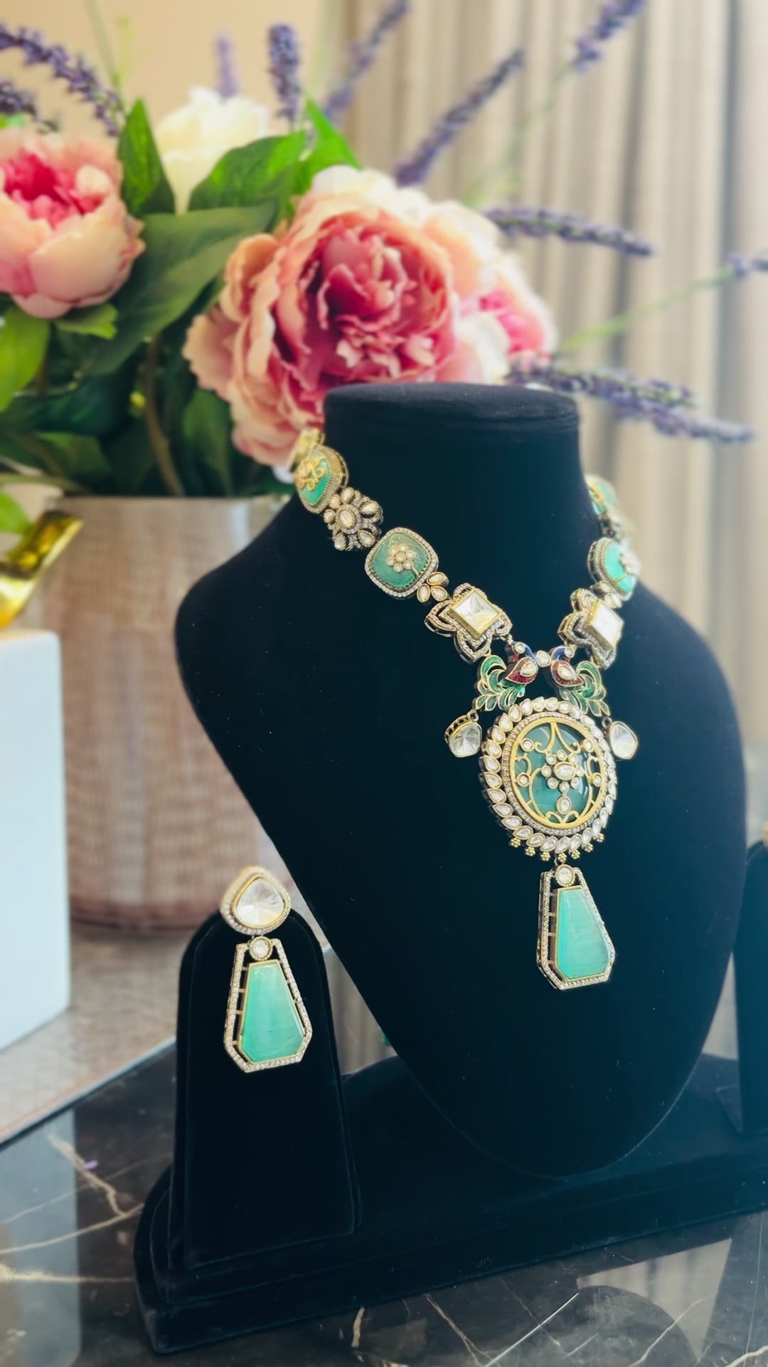 Mayuri Necklace